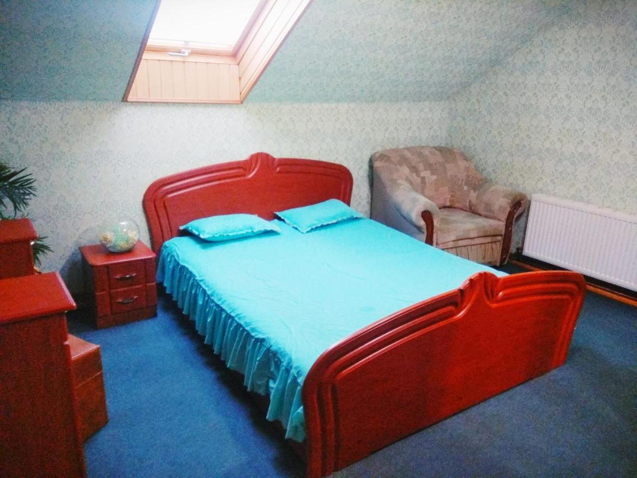 Мирослава Lazeshchyna Esterno foto
