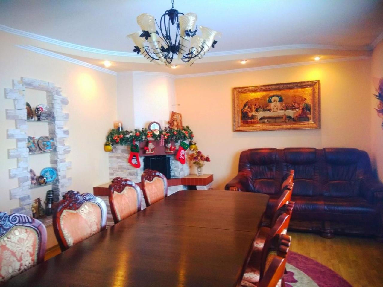 Мирослава Lazeshchyna Esterno foto